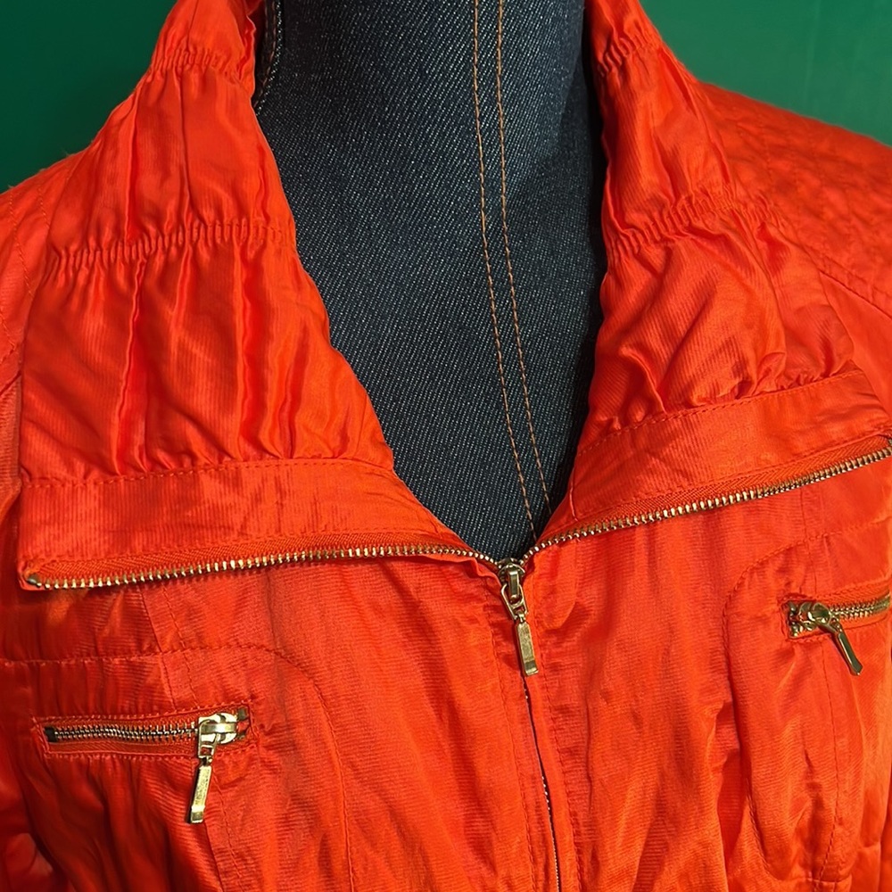 Orange light weight jacket - Picture 5 of 5